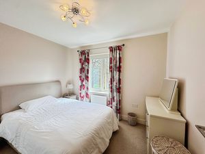 Photo 6- click for photo gallery